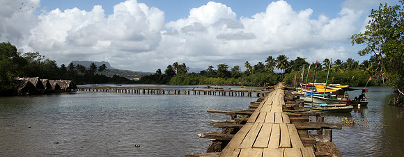 Baracoa, with flattop mountain
